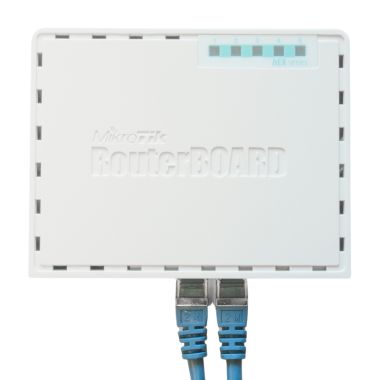 Router cân bằng tải Mikrotik RB750Gr3